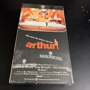 Arthur VHS Warner Home Video Dudley Moore Liza Minnelli Brand New SEALED Vintage